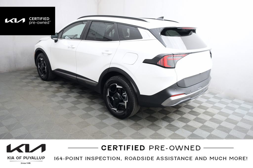 Certified 2026 Kia Sportage EX w/ EX Panoramic Sunroof Package AWD/4WD image 8