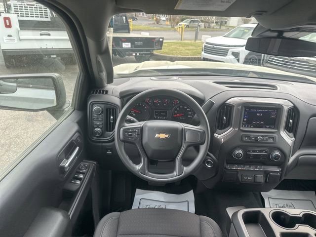 Used 2025 Chevrolet Silverado 1500 Custom w/ Turbomax Blackout Package image 26