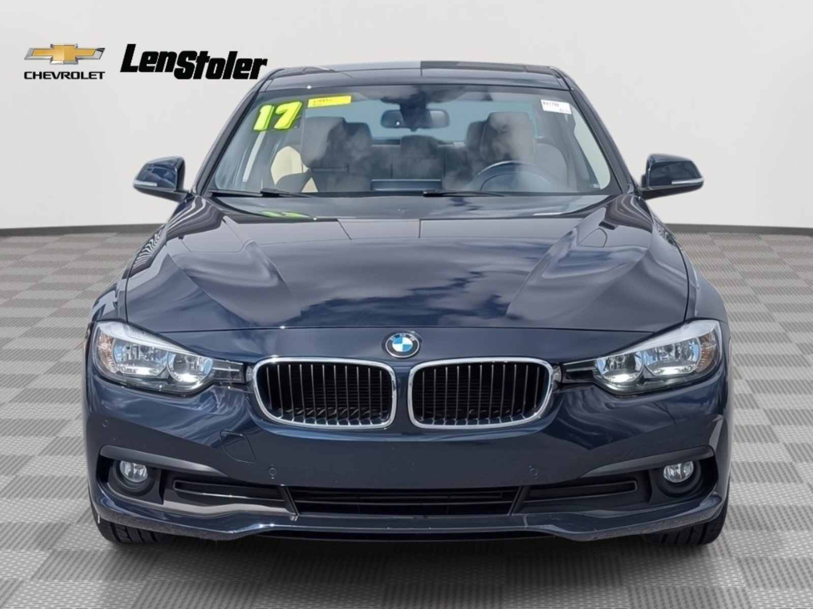 Used 2017 BMW 320i xDrive 320i xDrive image 8
