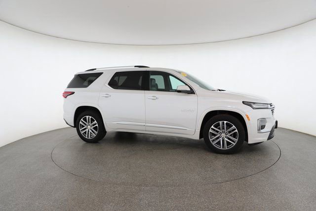 Used 2024 Chevrolet Traverse High Country image 24