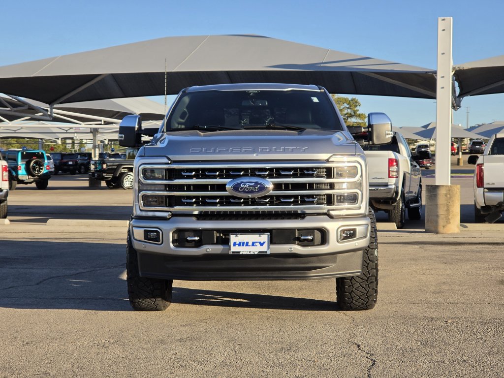 Used 2024 Ford F250 Platinum w/ FX4 Off-Road Package AWD/4WD image 2