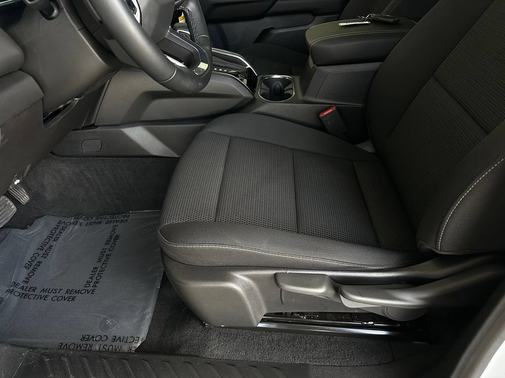 New 2026 GMC Canyon Elevation w/ Convenience Package RWD image 11