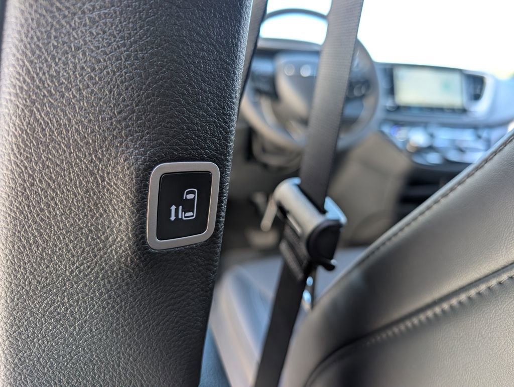New 2026 Chrysler Pacifica Select w/ S Appearance Package image 44