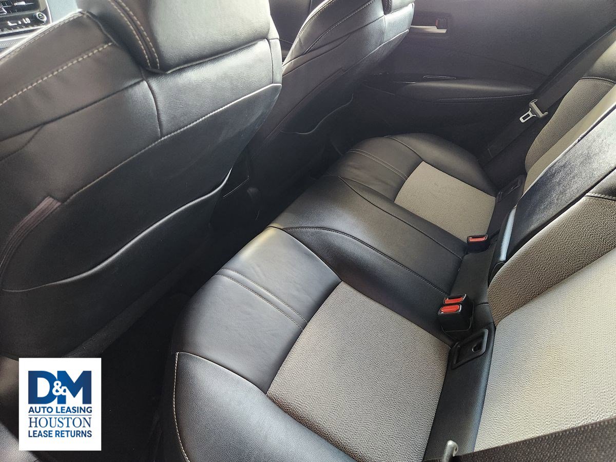 Used 2022 Toyota Corolla XSE FWD image 39