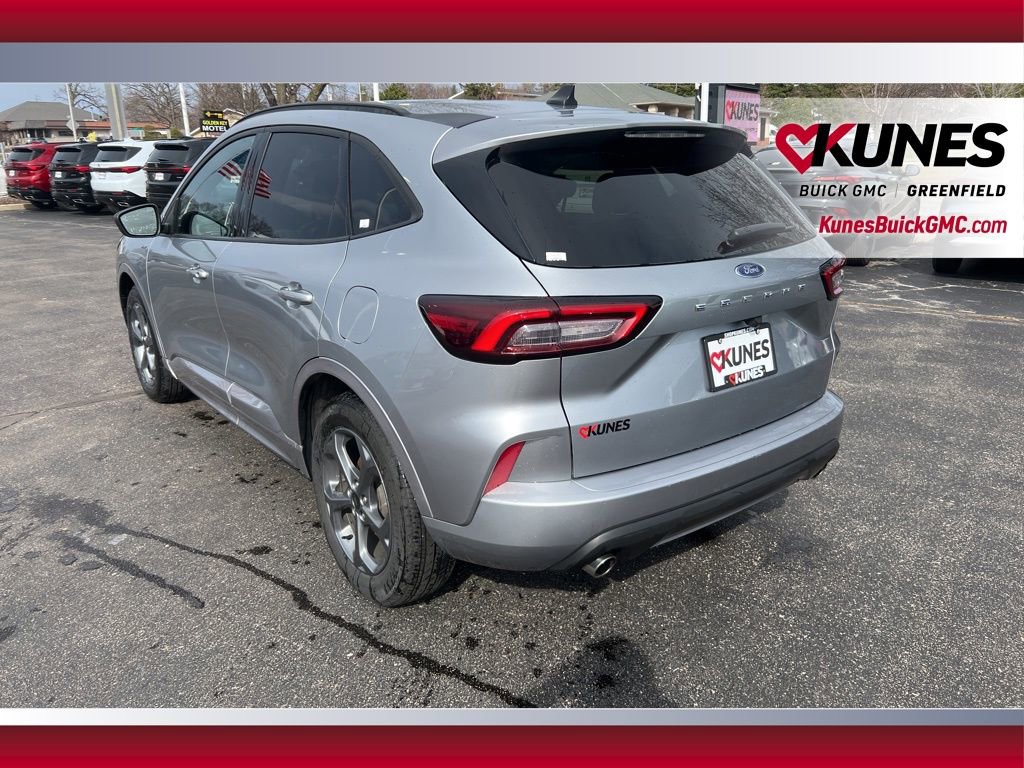 Used 2024 Ford Escape ST-Line FWD image 9