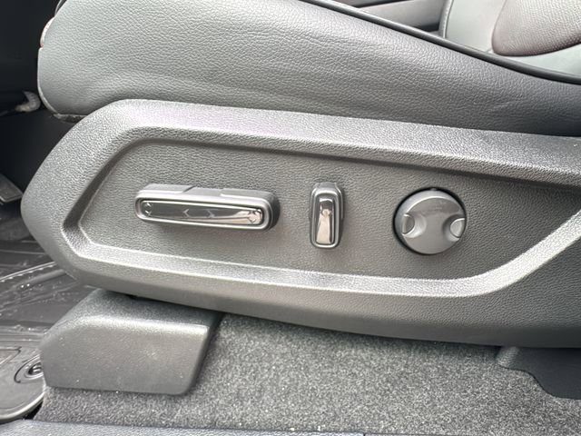 New 2026 Honda Pilot Black Edition image 13