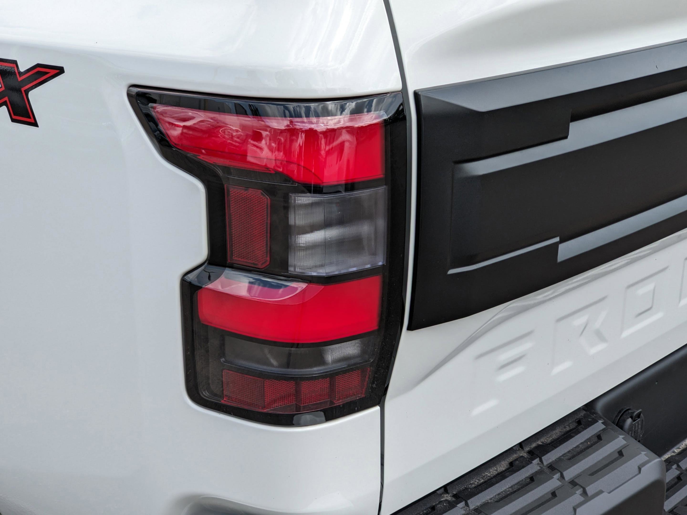 New 2026 Nissan Frontier PRO-4X w/ Pro-4x Convenience Package AWD/4WD image 36