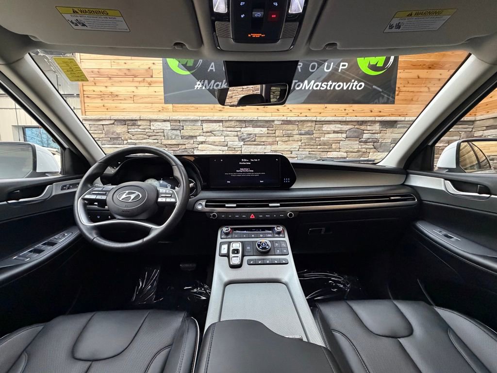 Used 2025 Hyundai Palisade SEL AWD/4WD image 16