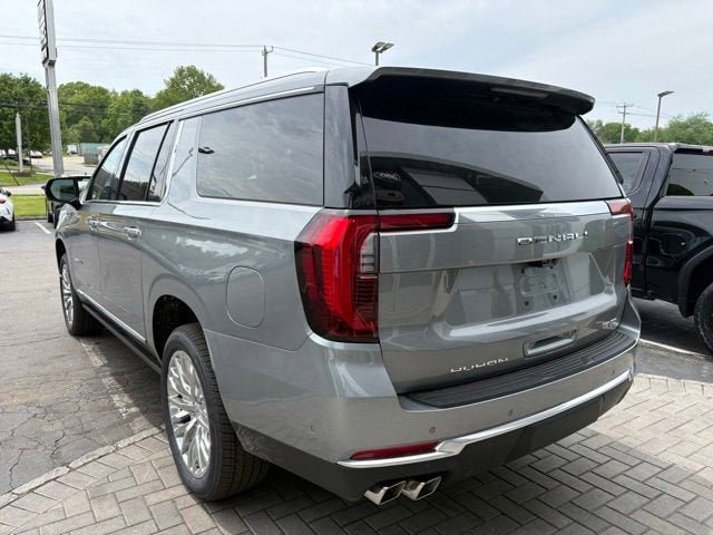 New 2026 GMC Yukon XL Denali w/ Denali Reserve Package AWD/4WD image 7