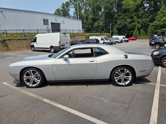 Used 2021 Dodge Challenger R/T RWD image 4