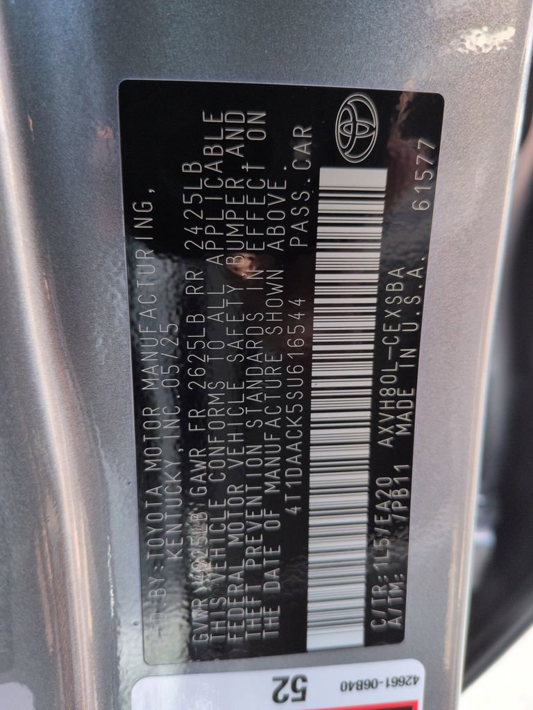 Certified 2025 Toyota Camry SE FWD image 29