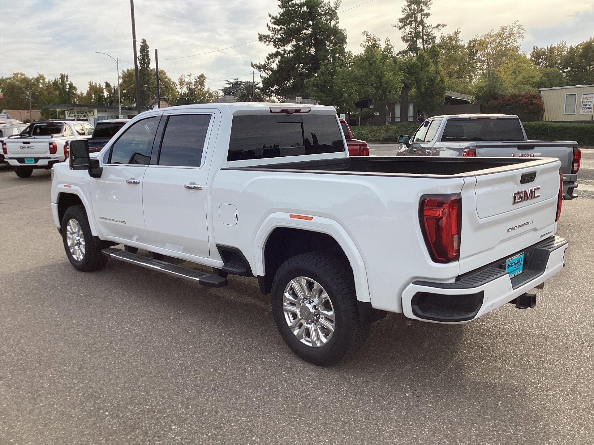 Used 2020 GMC Sierra 2500 Denali w/ Denali Ultimate Package image 7