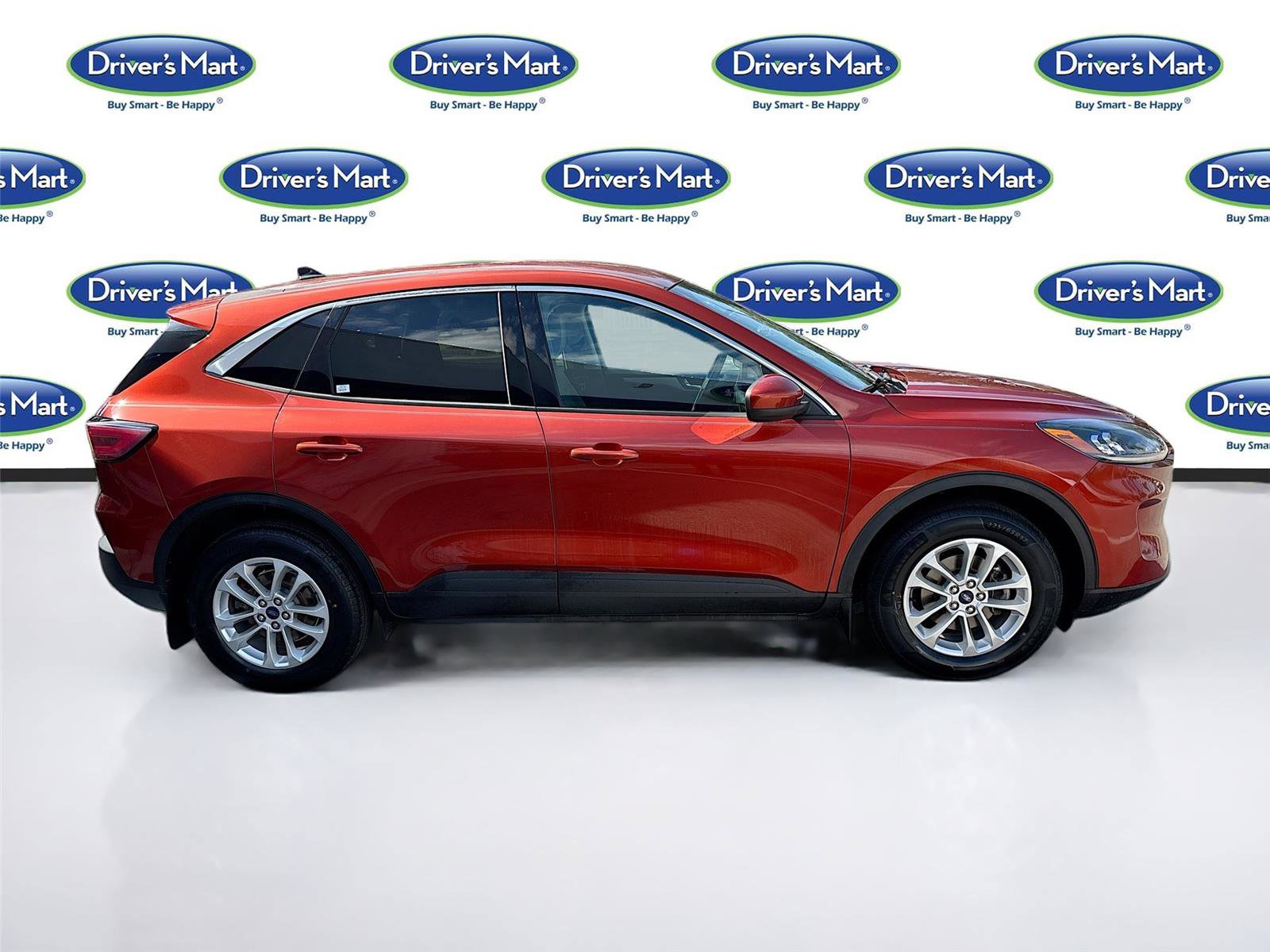Used 2020 Ford Escape SE image 8