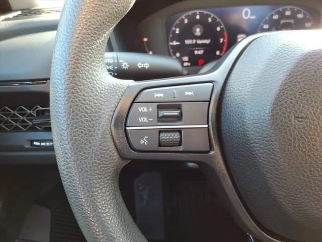 Used 2023 Honda Accord LX image 24