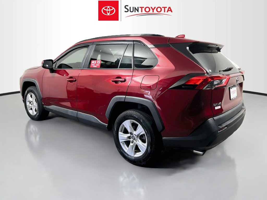 Used 2021 Toyota RAV4 XLE w/ Convenience Package FWD image 5