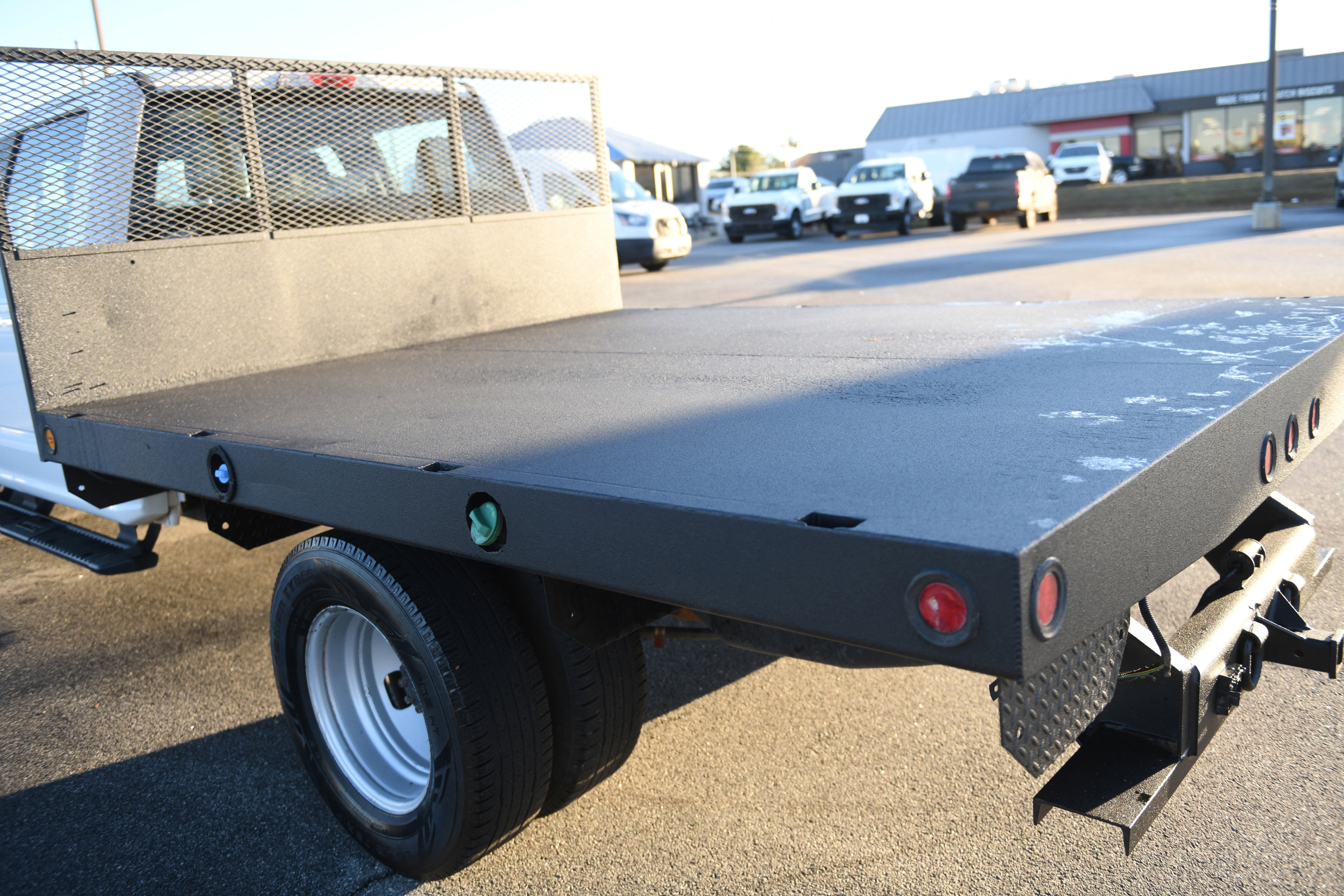 Used 2020 Ford F350 XL w/ Power Equipment Group image 13