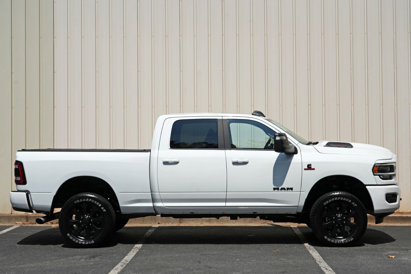 Used 2024 RAM 3500 Laramie w/ Night Edition AWD/4WD image 57