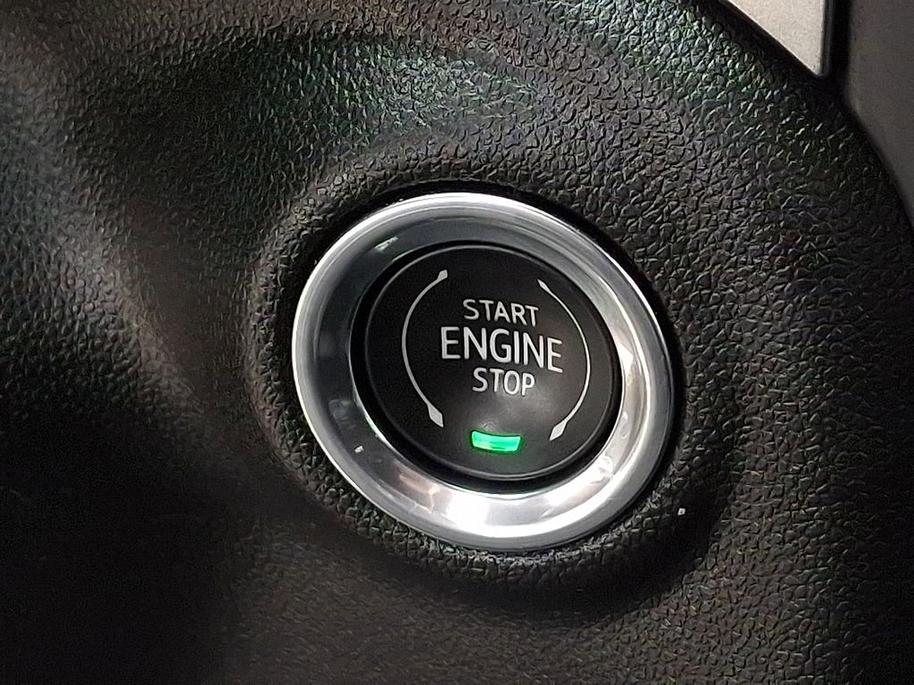 Used 2021 Chevrolet Silverado 1500 RST image 22