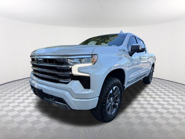 Used 2024 Chevrolet Silverado 1500 High Country w/ Technology Package AWD/4WD image 1