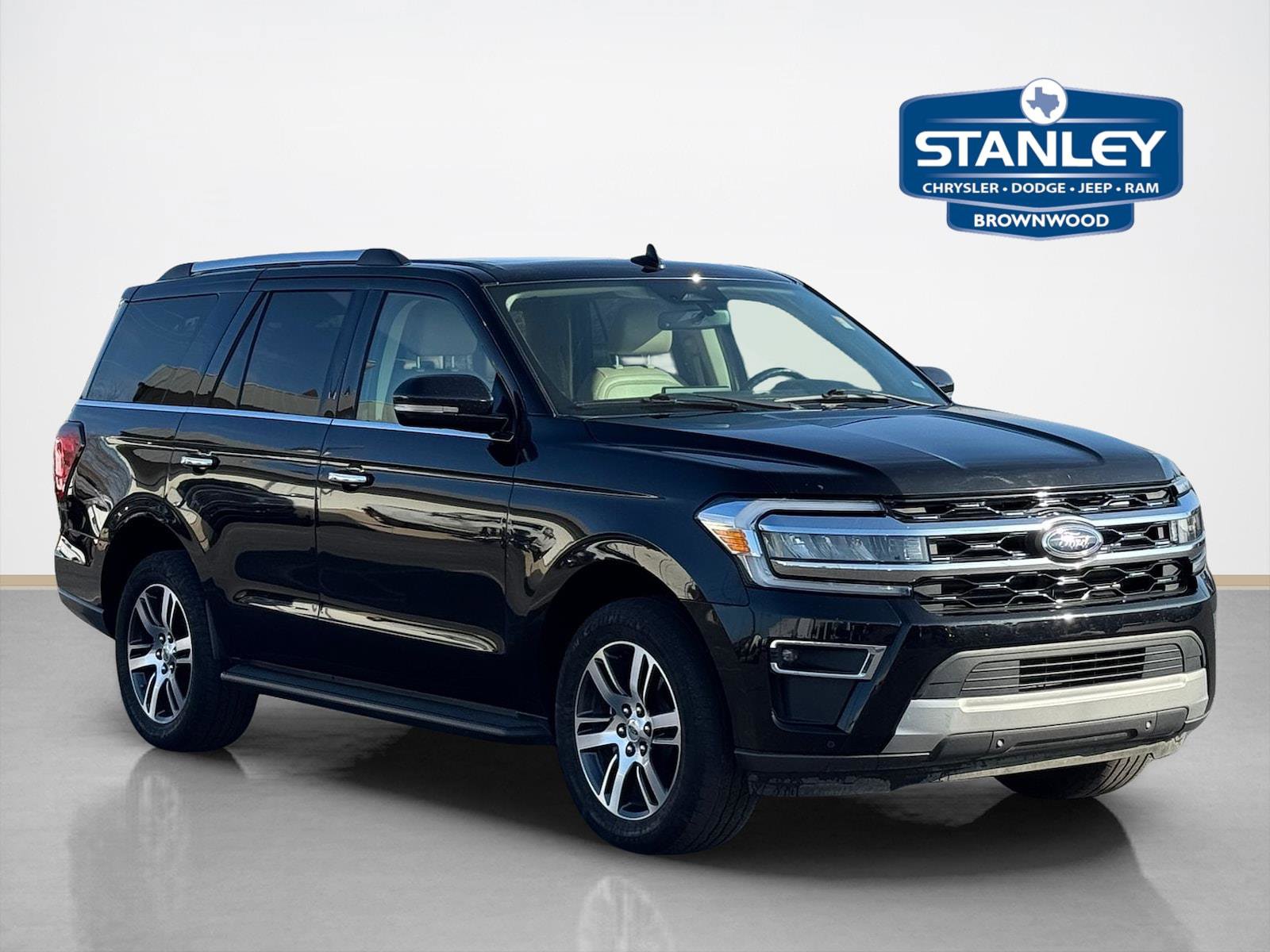 Used 2024 Ford Expedition Limited image 1