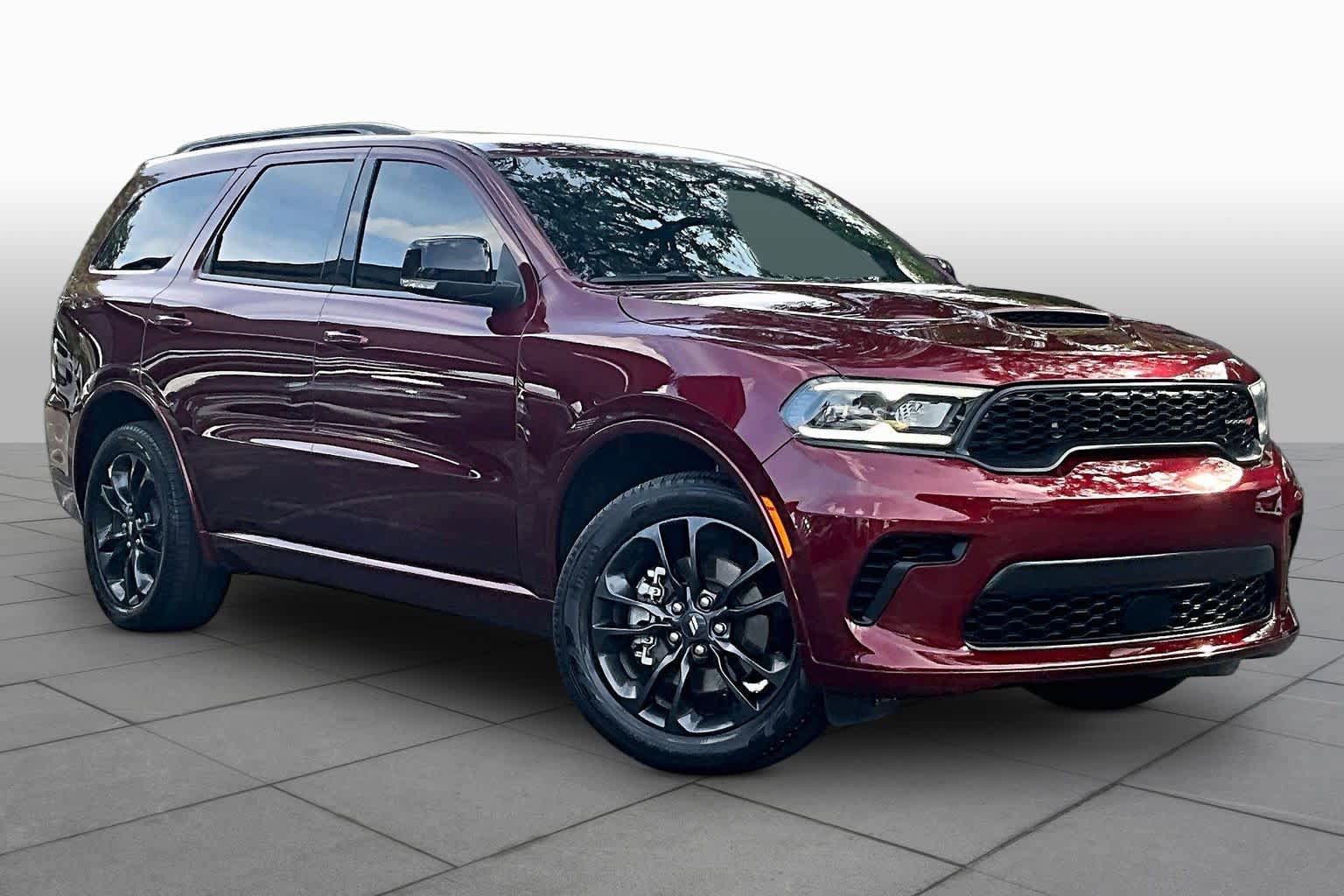 Used 2024 Dodge Durango GT AWD/4WD image 3