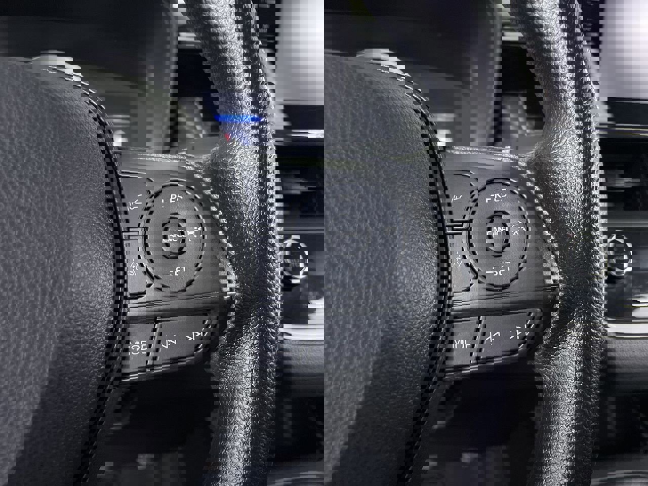 Used 2022 Toyota Corolla LE image 25