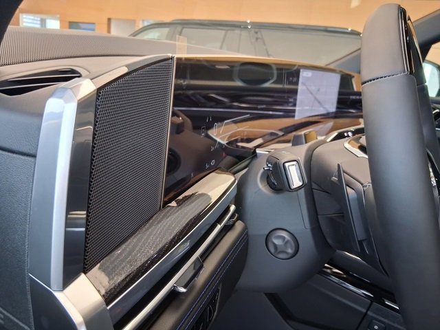 New 2026 Cadillac Escalade IQL Sport 1 w/ LPO, ONYX Package image 15