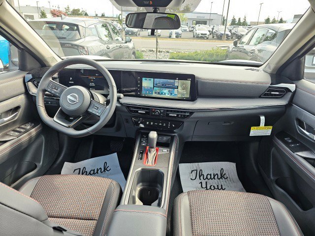 New 2025 Nissan Kicks SR w/ SR Premium Package image 18