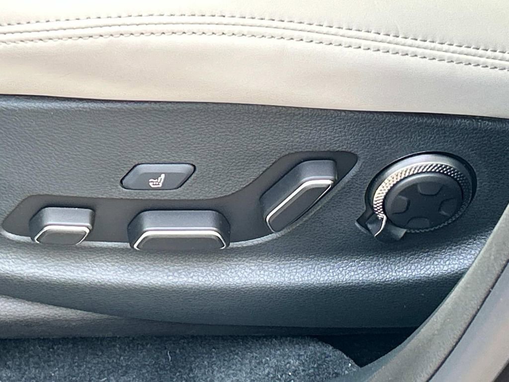 New 2025 Genesis Electrified GV70 Prestige w/ Prestige Package image 16