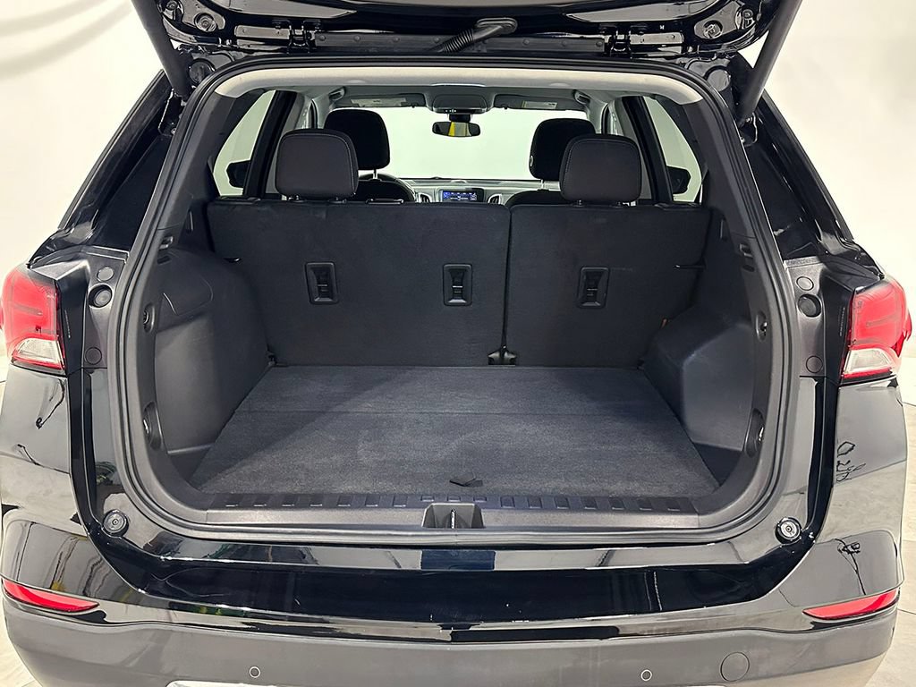 Used 2023 Chevrolet Equinox LT AWD/4WD image 5