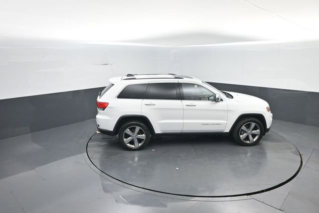 Used 2015 Jeep Grand Cherokee Limited image 24