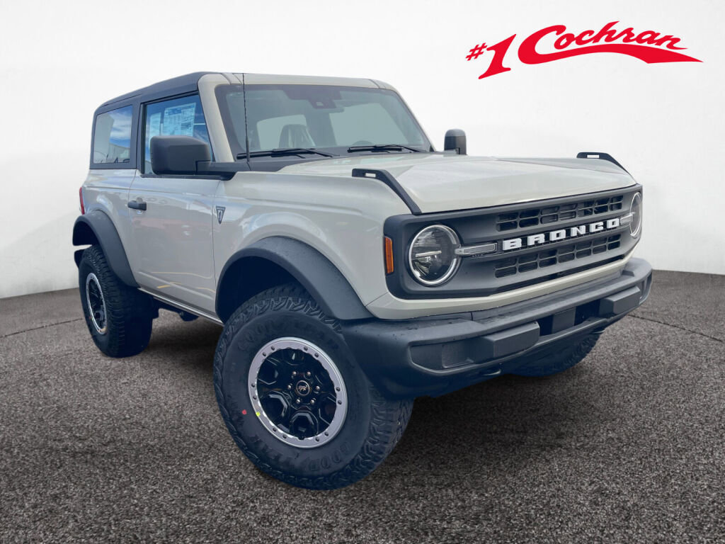 New 2025 Ford Bronco 2-Door w/ Sasquatch Package