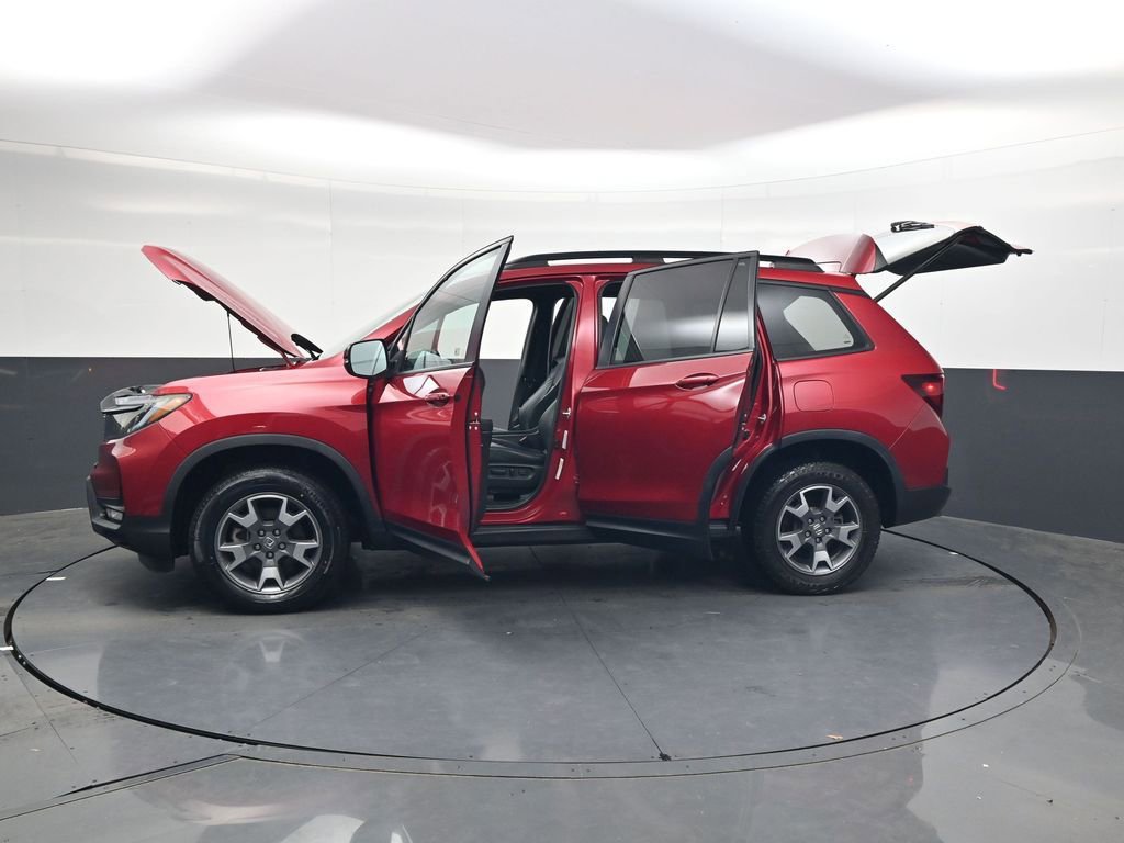 Used 2022 Honda Passport TrailSport image 36