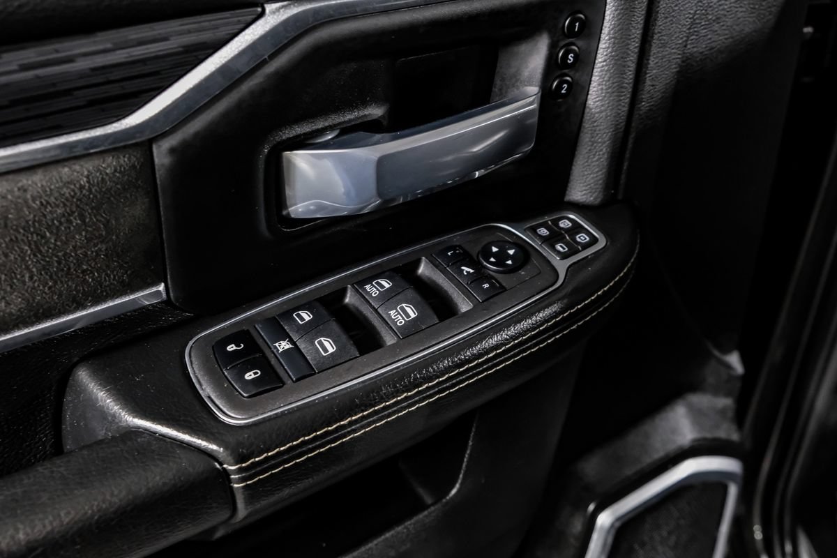 Used 2024 RAM 3500 Laramie w/ Night Edition AWD/4WD image 34