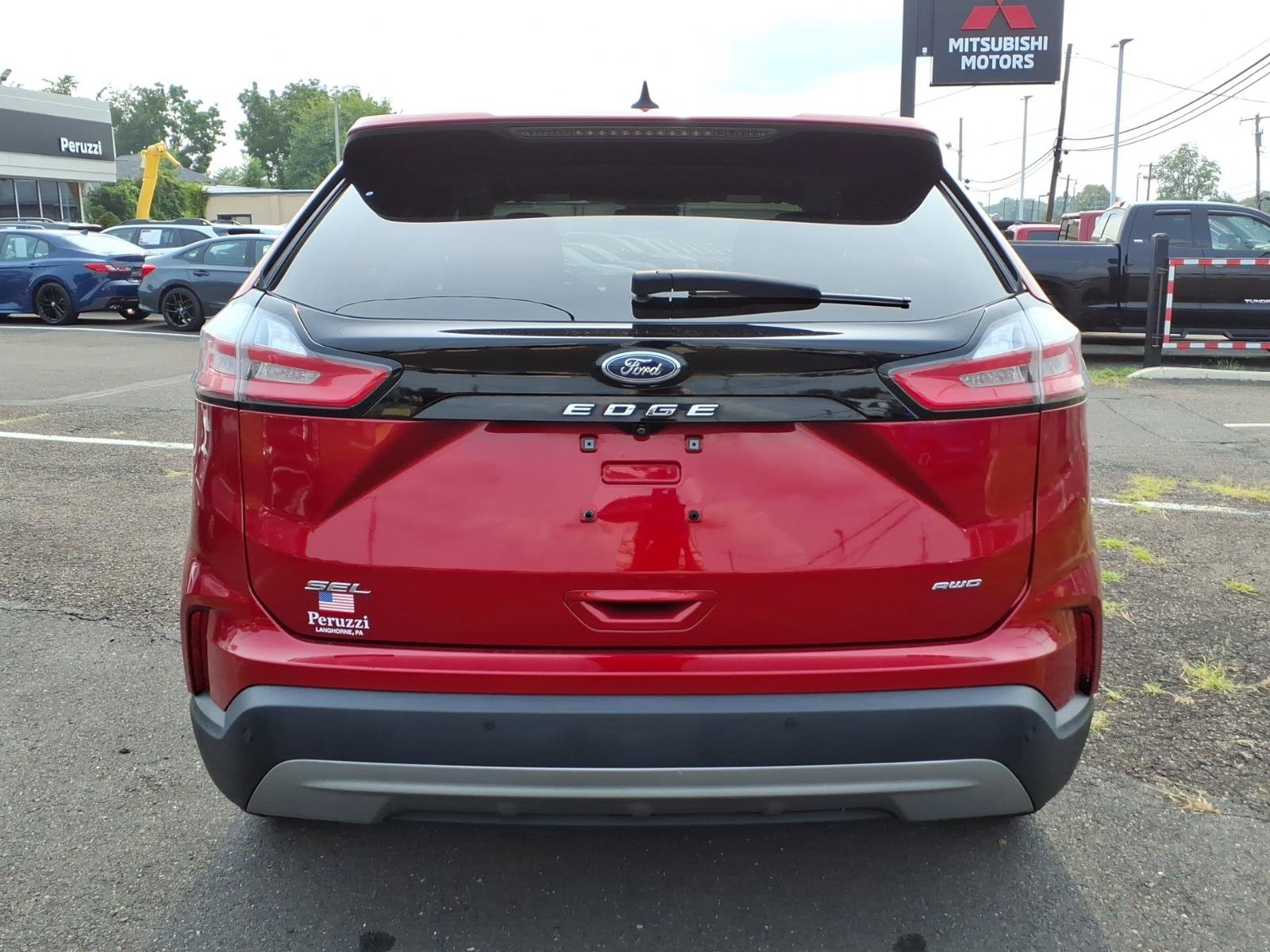 Used 2022 Ford Edge SEL w/ Convenience Package AWD/4WD image 4