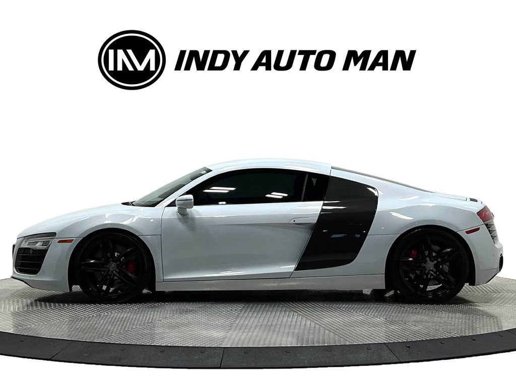 Used 2015 Audi R8 V8 w/ Extended Leather Package AWD/4WD image 7