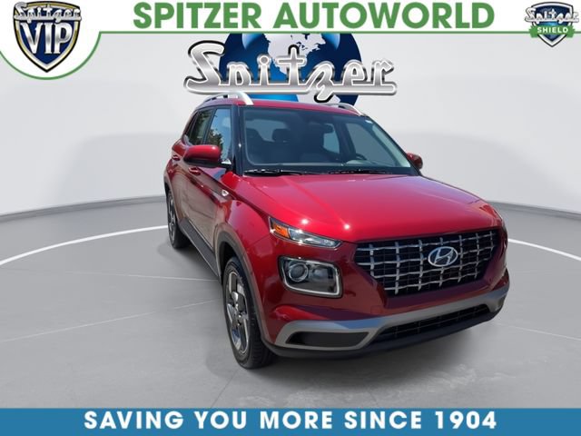 Used 2025 Hyundai Venue SEL FWD video 2