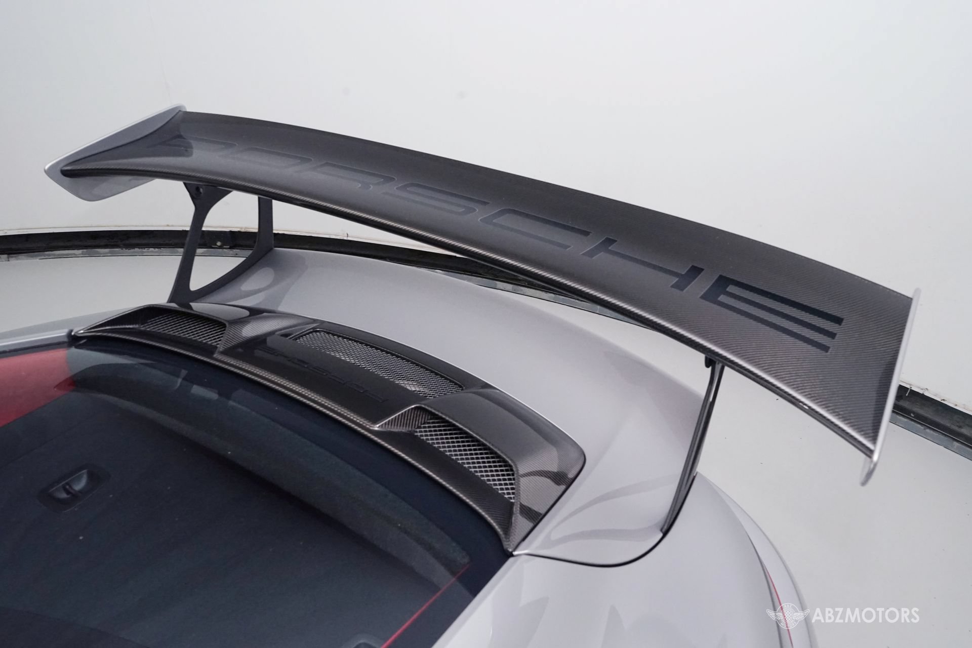 Used 2018 Porsche 911 GT2 RS RWD image 11