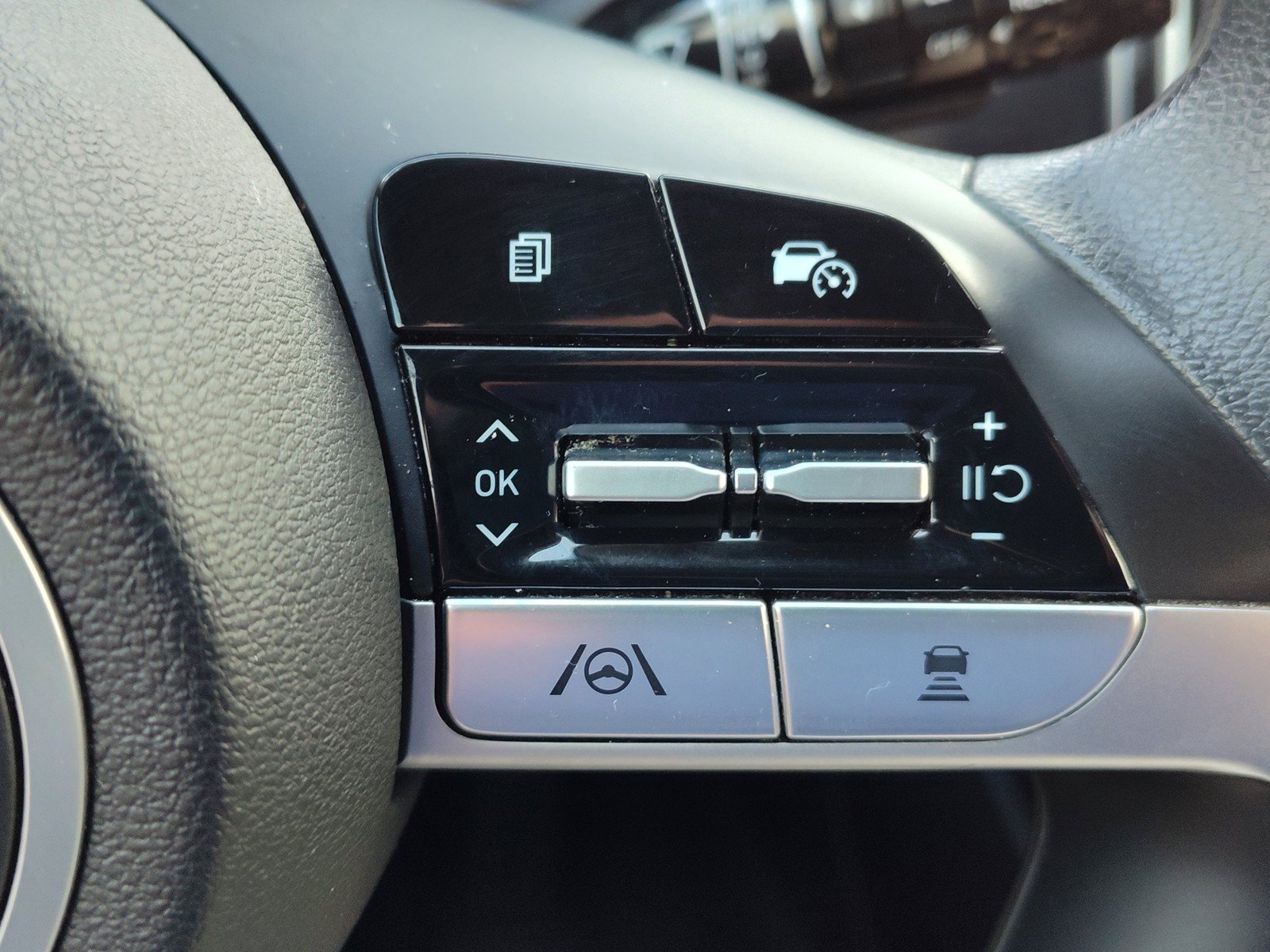 Certified 2023 Hyundai Tucson SEL AWD/4WD image 12