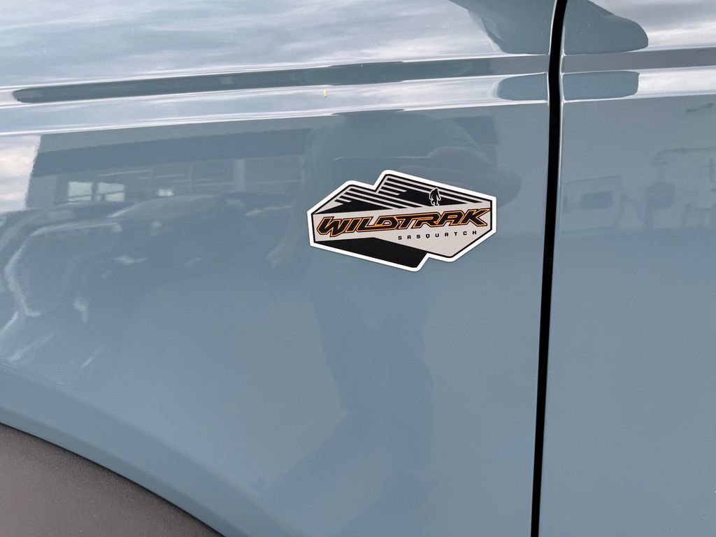 Used 2021 Ford Bronco Wildtrak AWD/4WD image 7