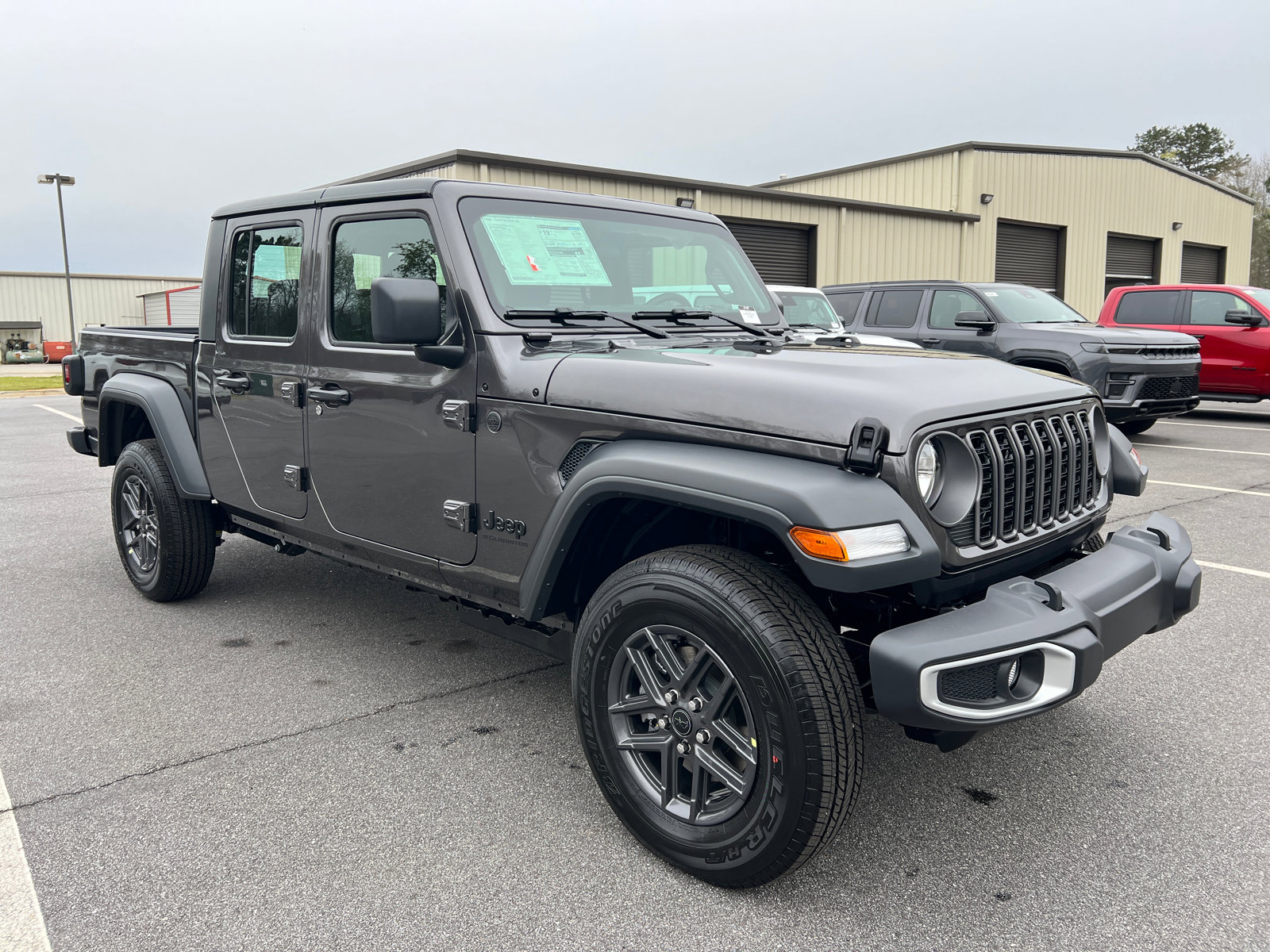 New 2026 Jeep Gladiator Sport image 3