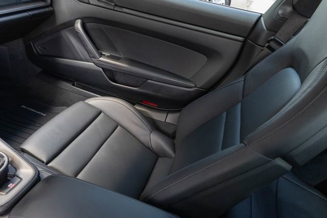 Used 2025 Porsche 911 Carrera image 23
