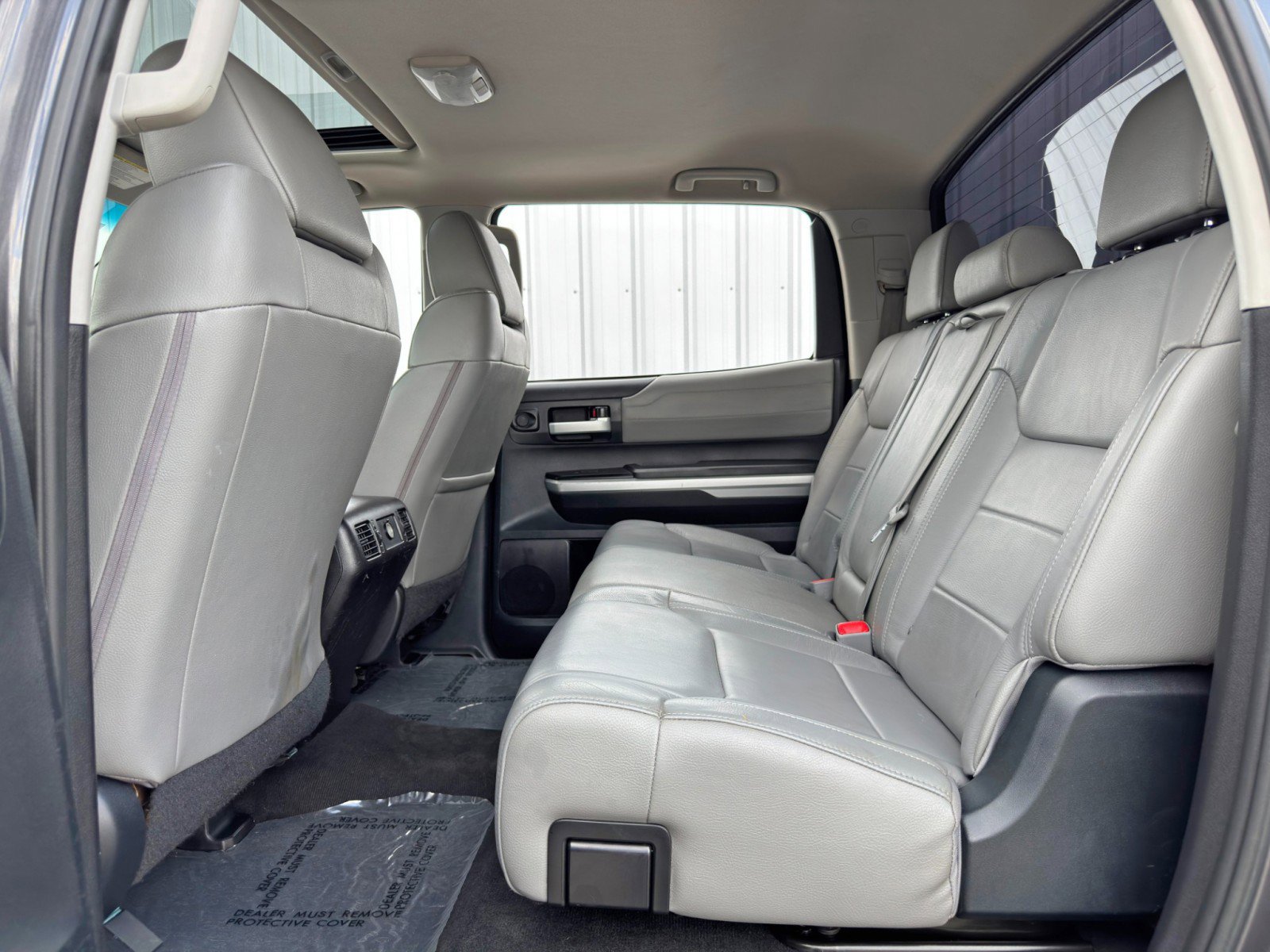 Used 2016 Toyota Tundra Limited w/ Limited Premium Package image 34