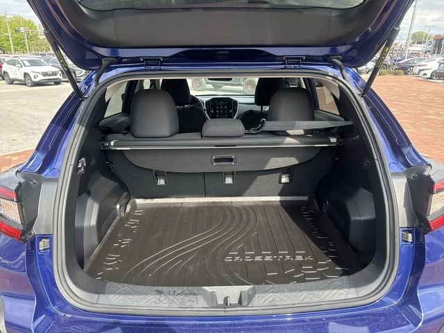 Used 2025 Subaru Crosstrek 2.0i Premium image 29