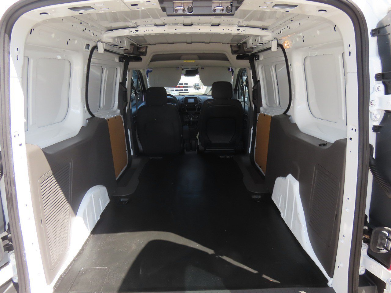 Used 2022 Ford Transit Connect XL FWD image 14