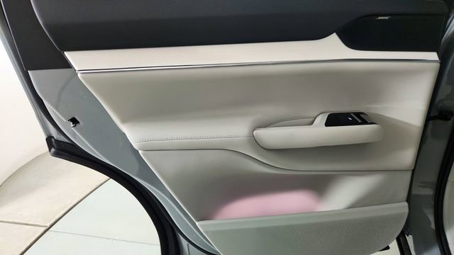 New 2026 Volvo EX90 Plus AWD/4WD image 27