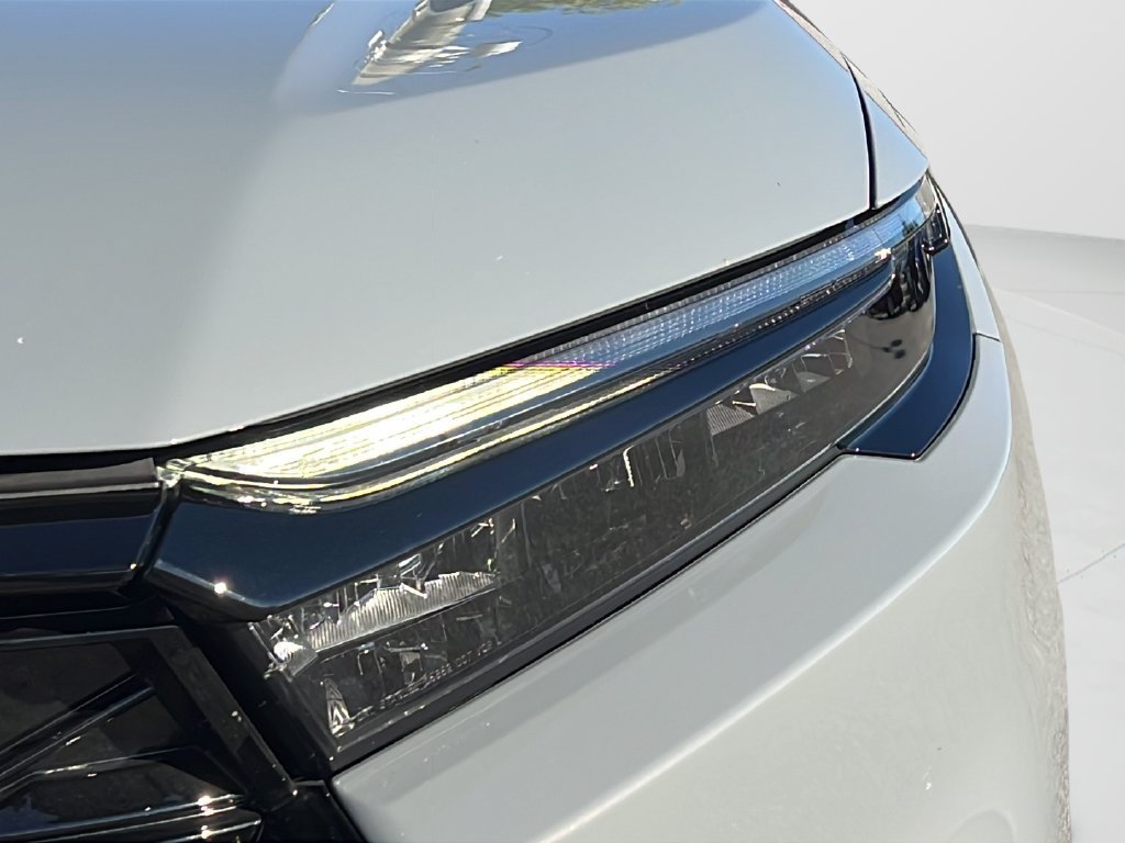 Used 2025 Honda CR-V Sport Touring image 26