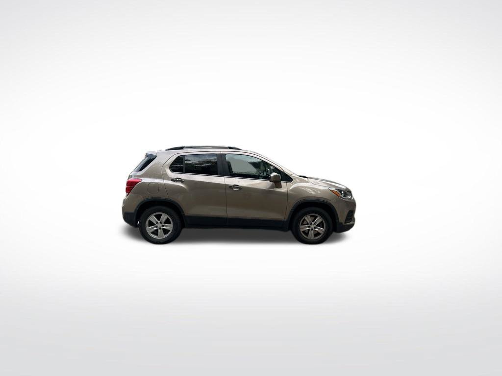 Used 2018 Chevrolet Trax LT w/ LT Convenience Package FWD image 16