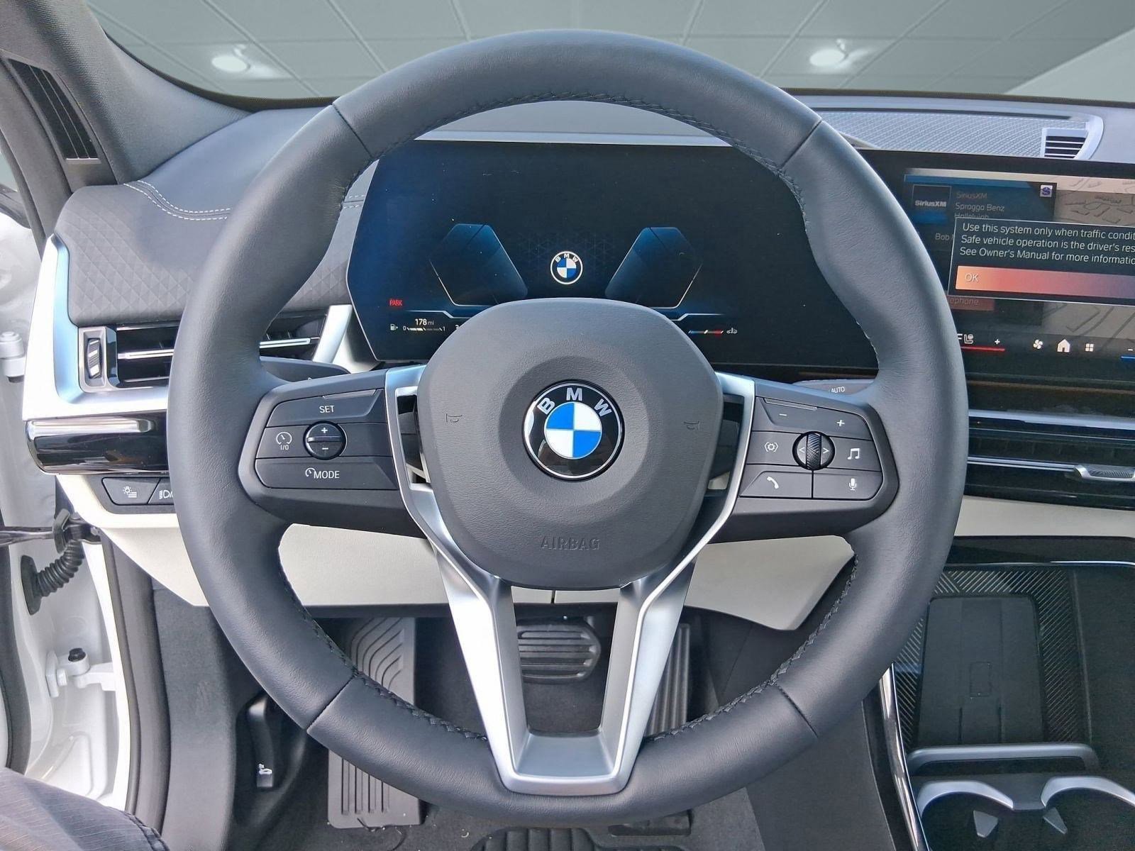 Used 2026 BMW X2 xDrive28i w/ Technology Package image 15