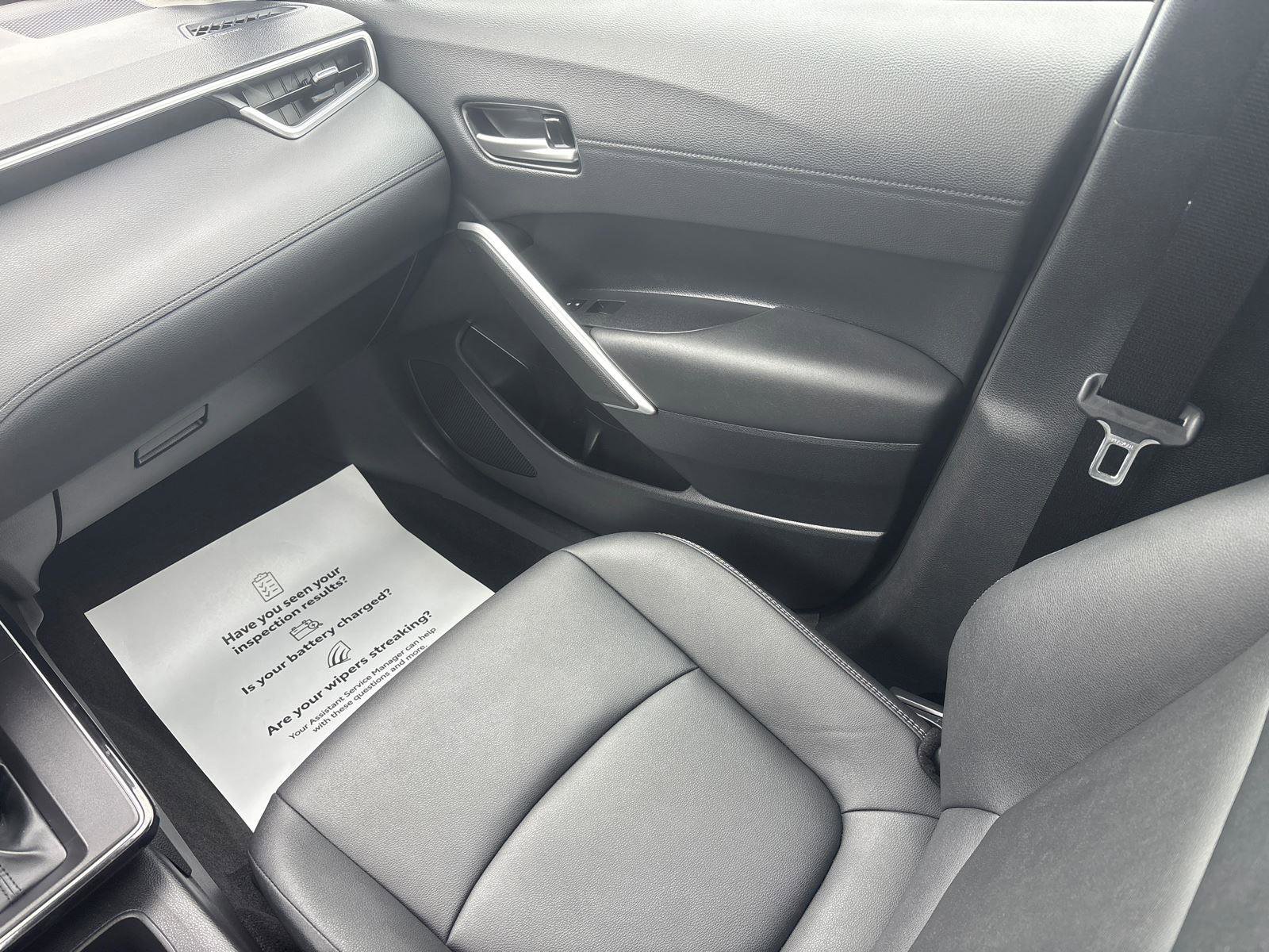 Certified 2026 Toyota Corolla Cross XLE w/ Convenience Package image 15